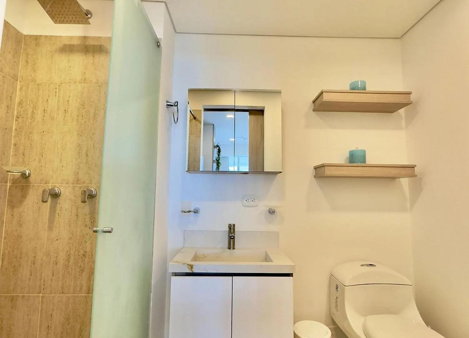Cb1633 Moderna Suite Vista Lago-Aeropuerto 2Min Cartagena Apartment